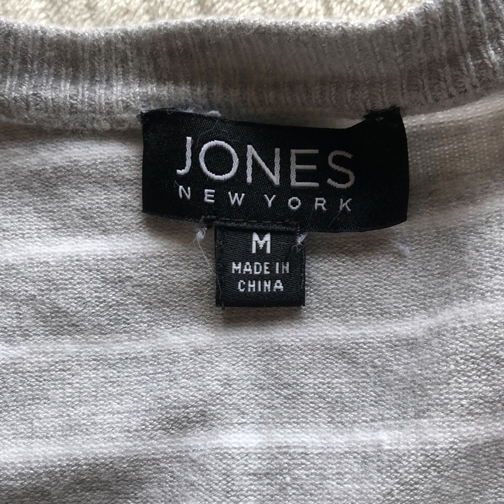 Sweater bundle - Picture 2 of 9